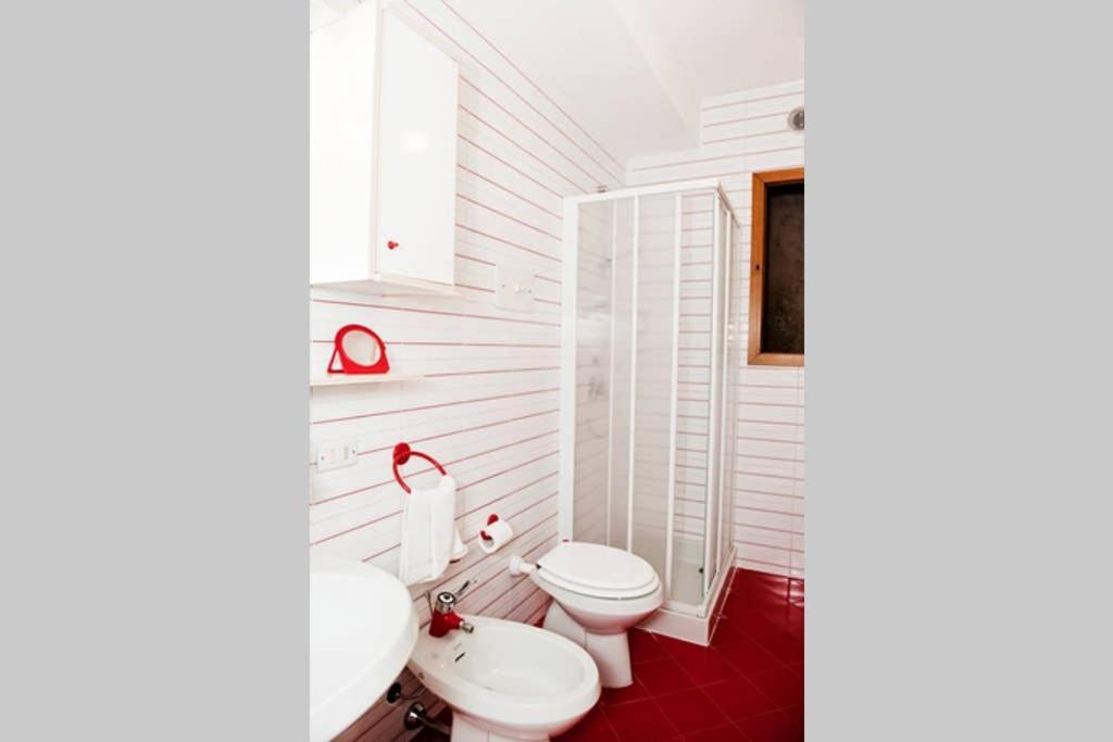 Casa Facchinetti Orange Apartment Malcesine Buitenkant foto